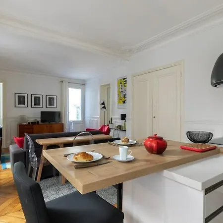 Appartamento Superbe Haussmannien Au Coeur De